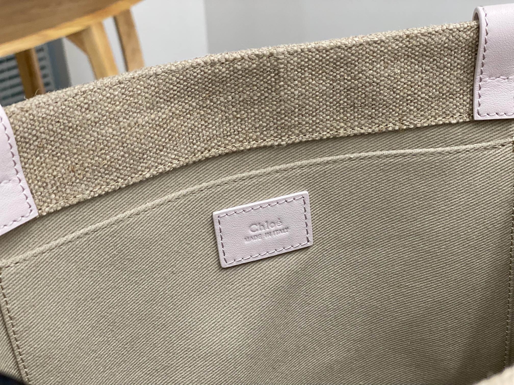 Chloe Medium Woody Tote Bag In Linen 